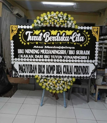 Papan Bunga di GOR Padang
